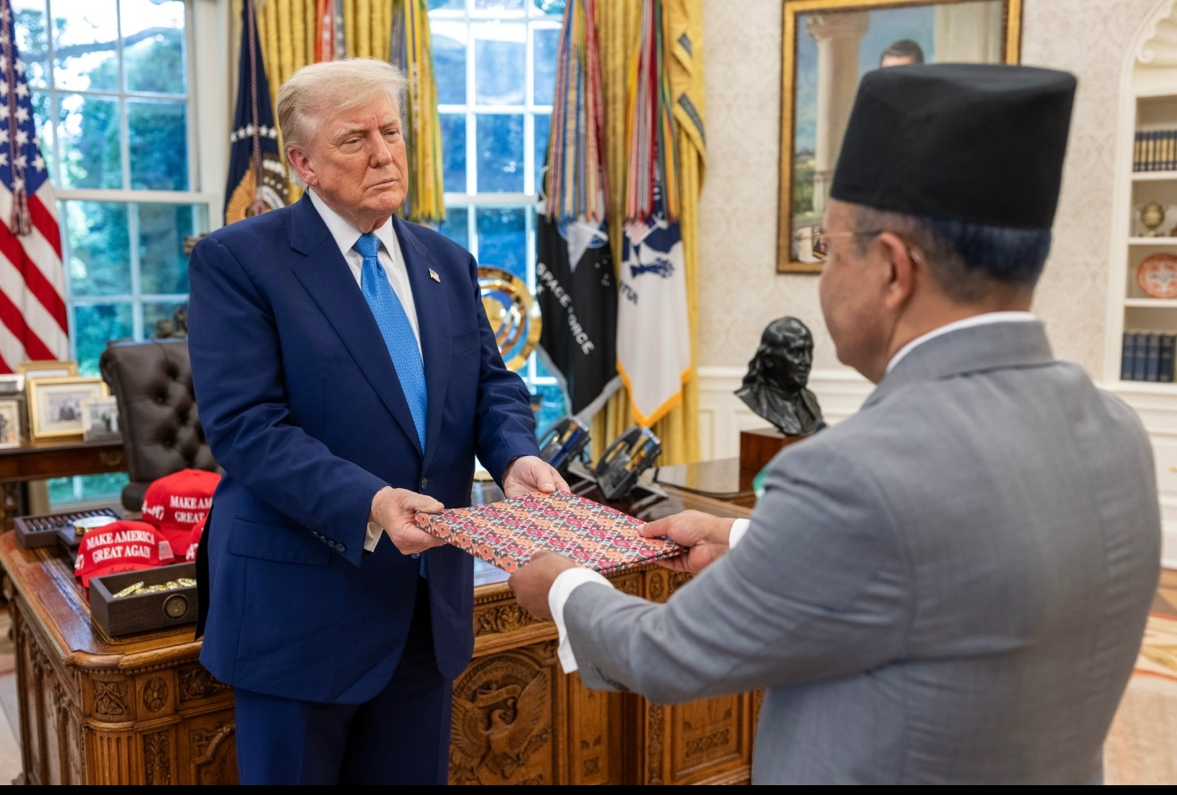Letter of Credence Presented to President Trump - The Diplomat Nepal