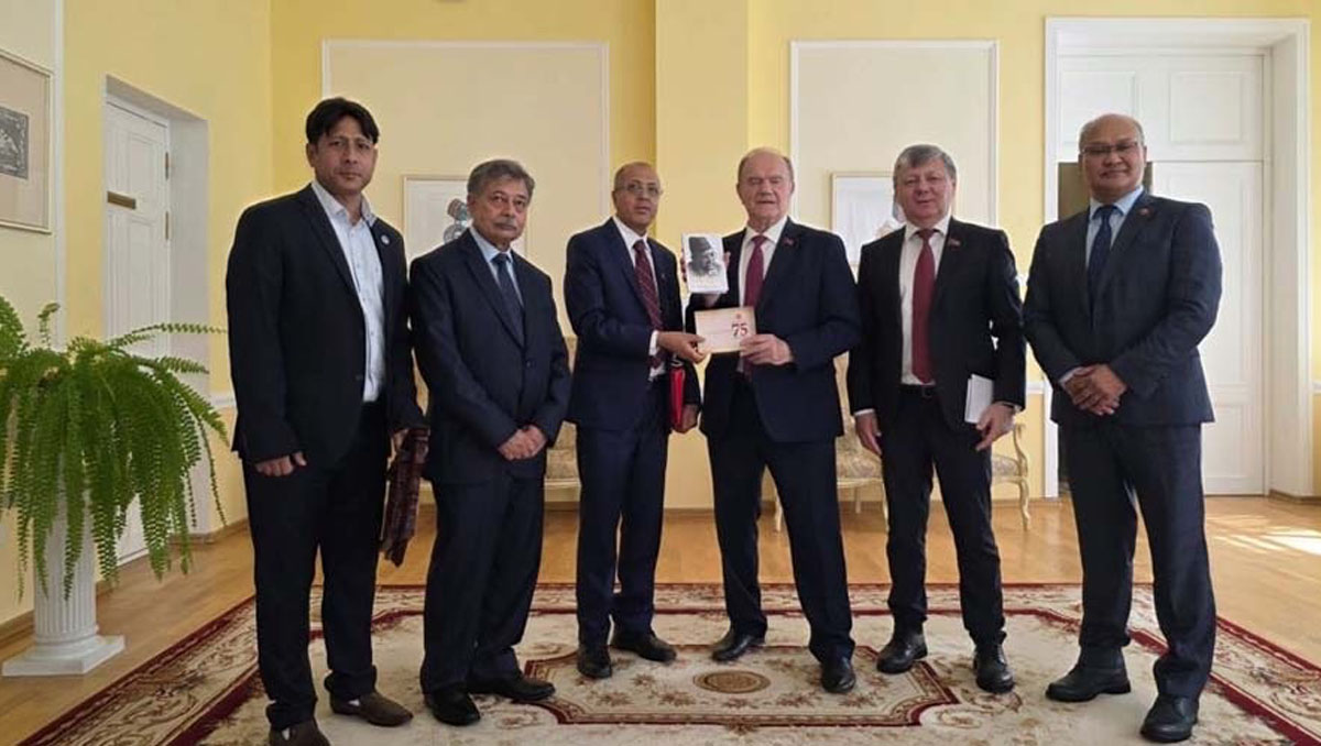 PM Oli Invites Russian Communist Party Leader Zyuganov to Nepal
