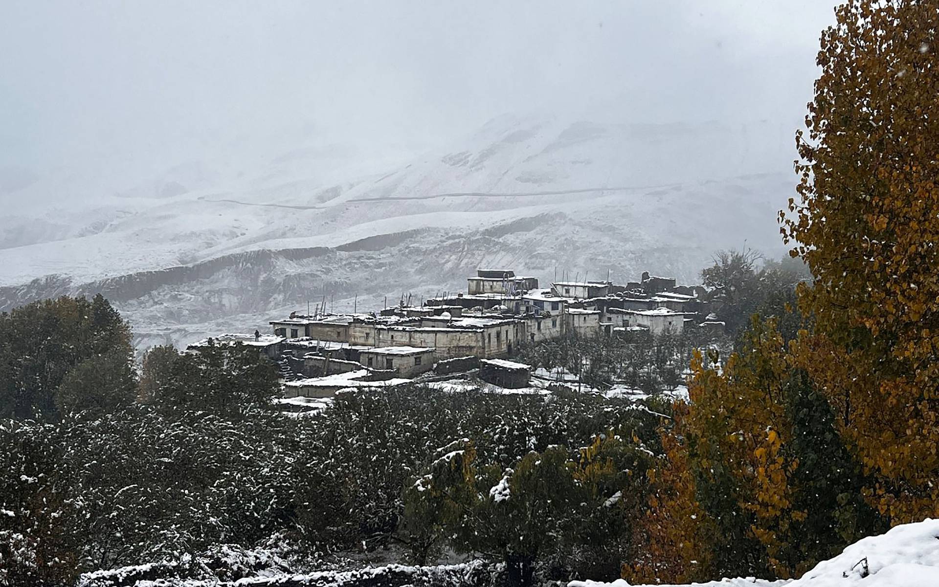40,000 plus tourists visit Mustang in past 10 days