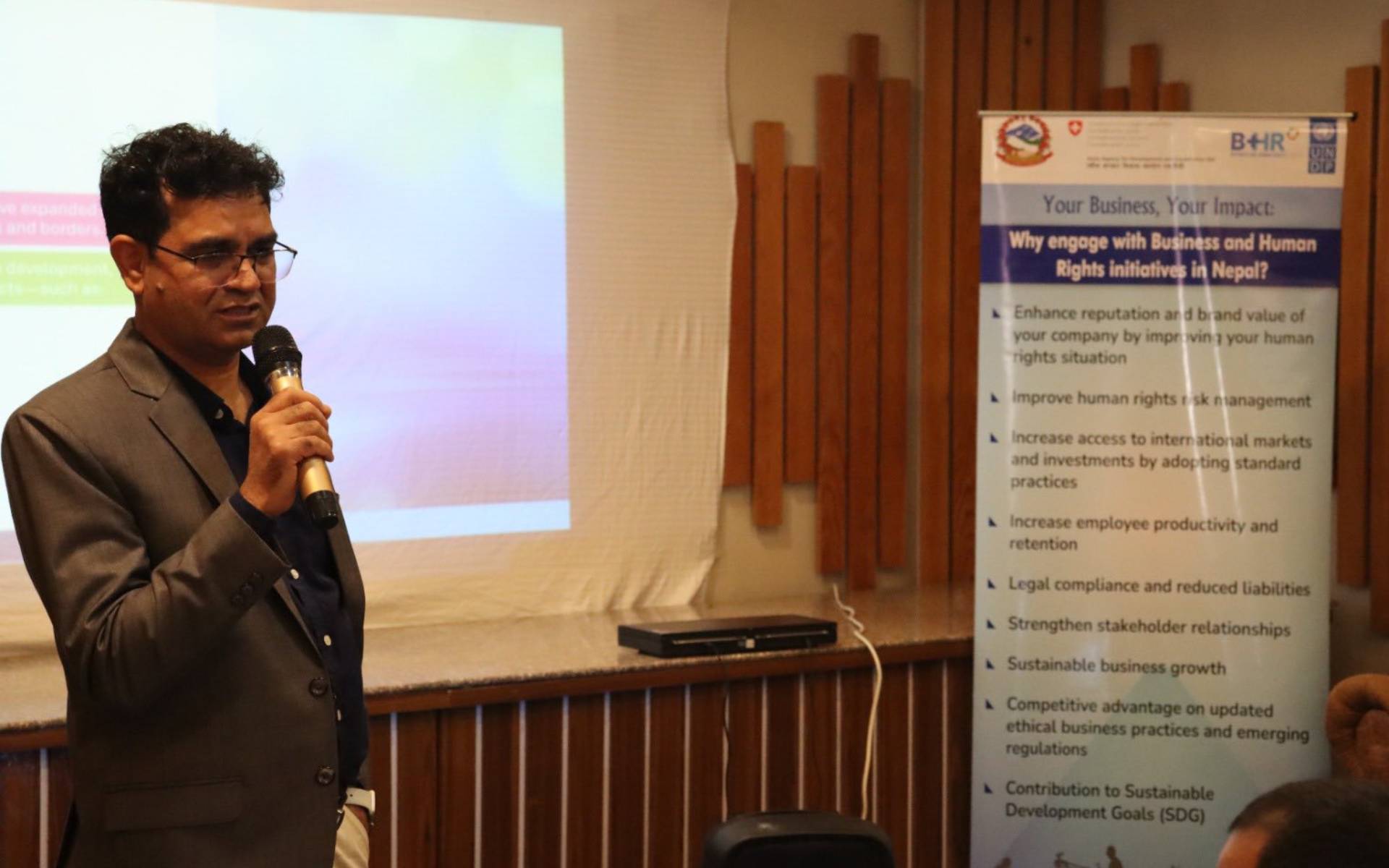 Dialogue Held in Kathmandu to Promote Business and Human Rights