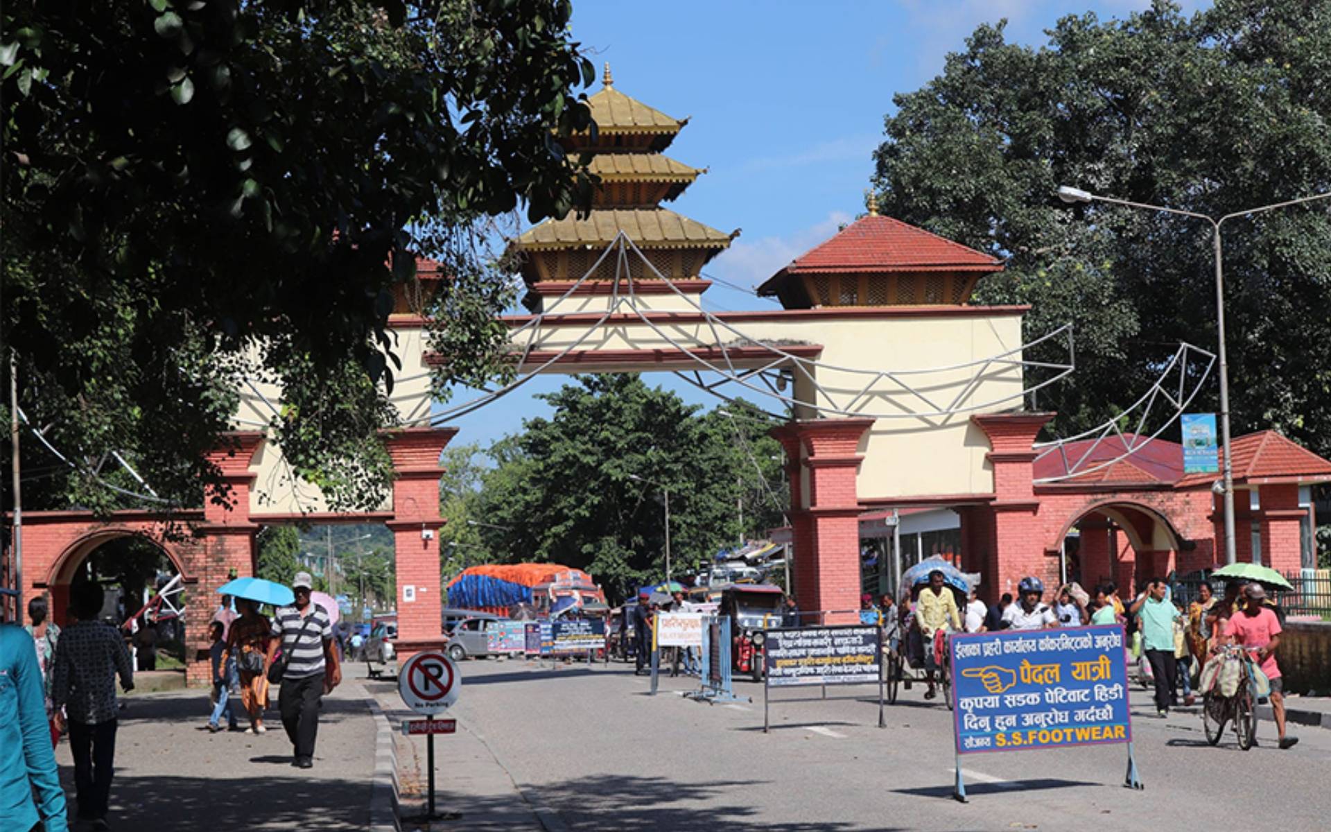 6,700+ Third-Country Tourists Enter Nepal via Kakadbhitta in Eight Months