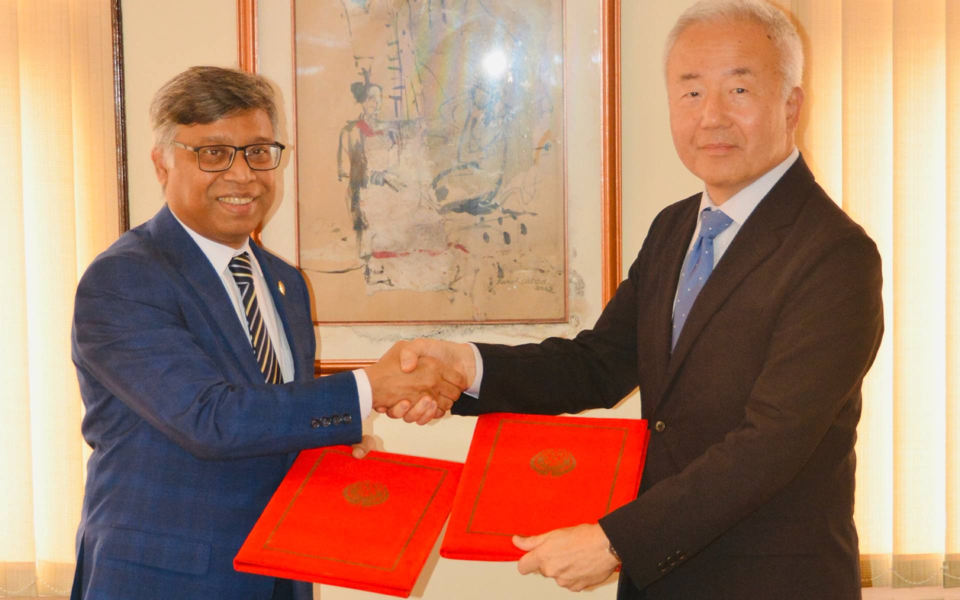 The Embassy of Japan and SAARC sign the Addendum of Renewed Memorandum