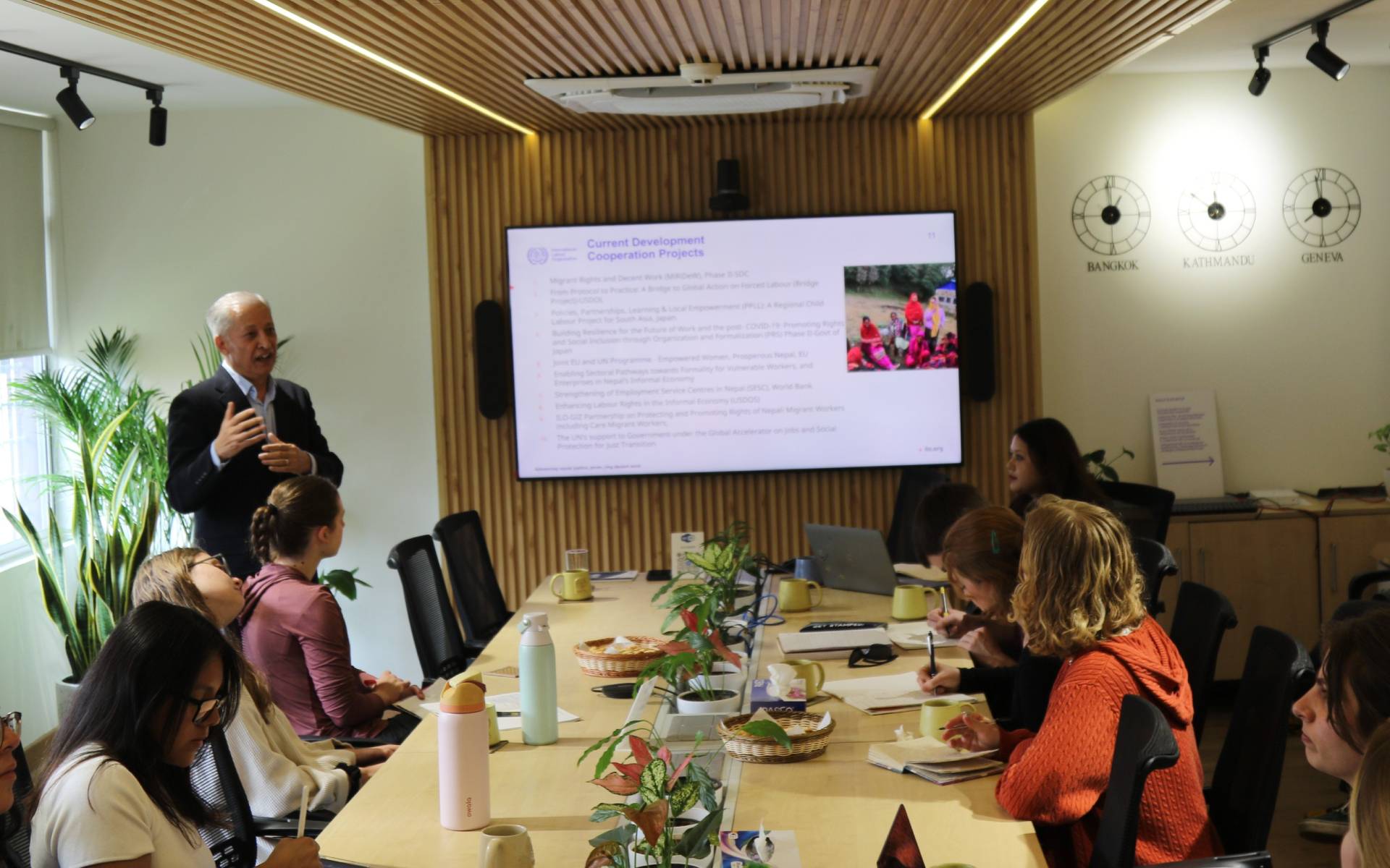 Students from the US visit ILO Nepal