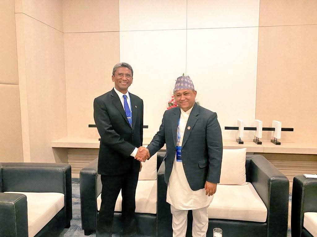 Foreign Minister Khanal Holds Sidelines Meeting with Seychelles Foreign Minister Faure