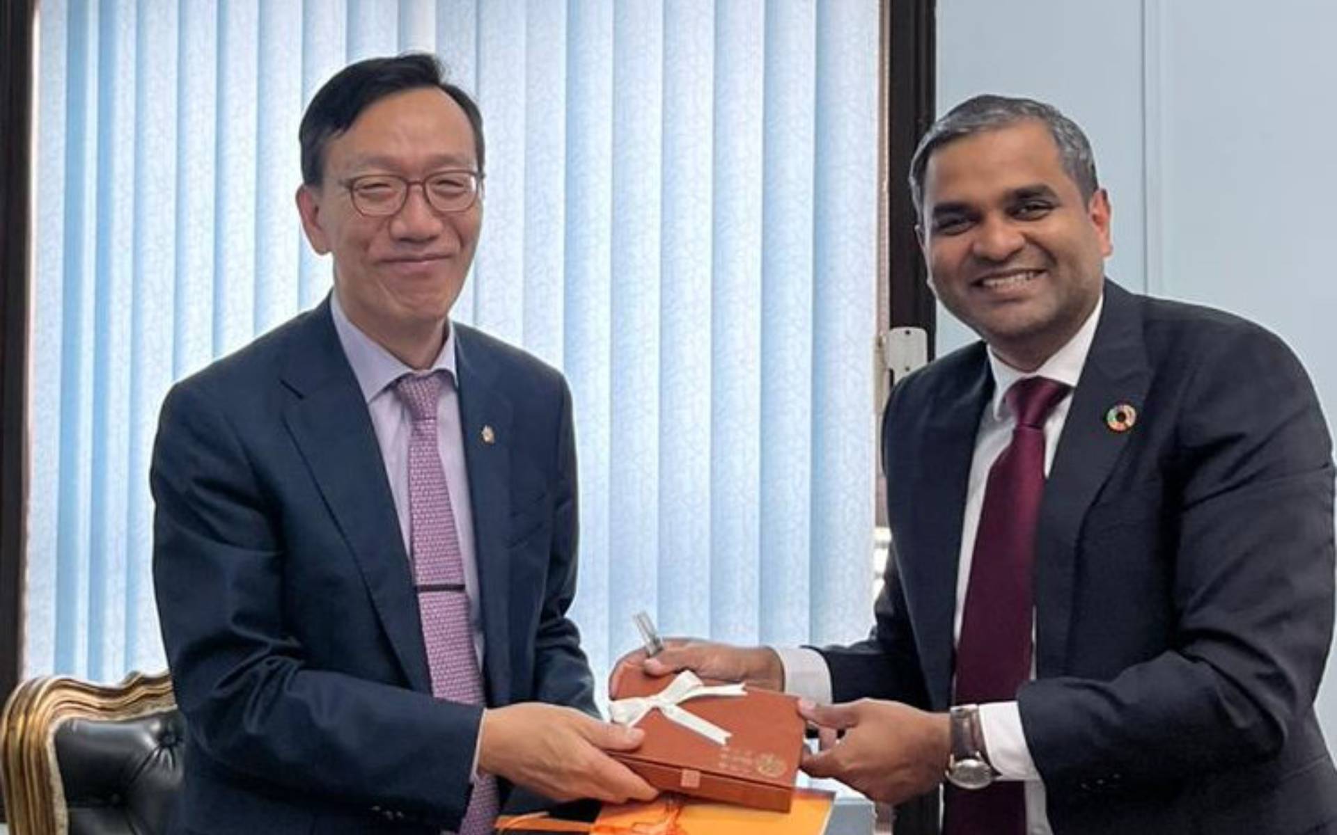 UNFPA Representative for Nepal Meets Ambassador of South Korea
