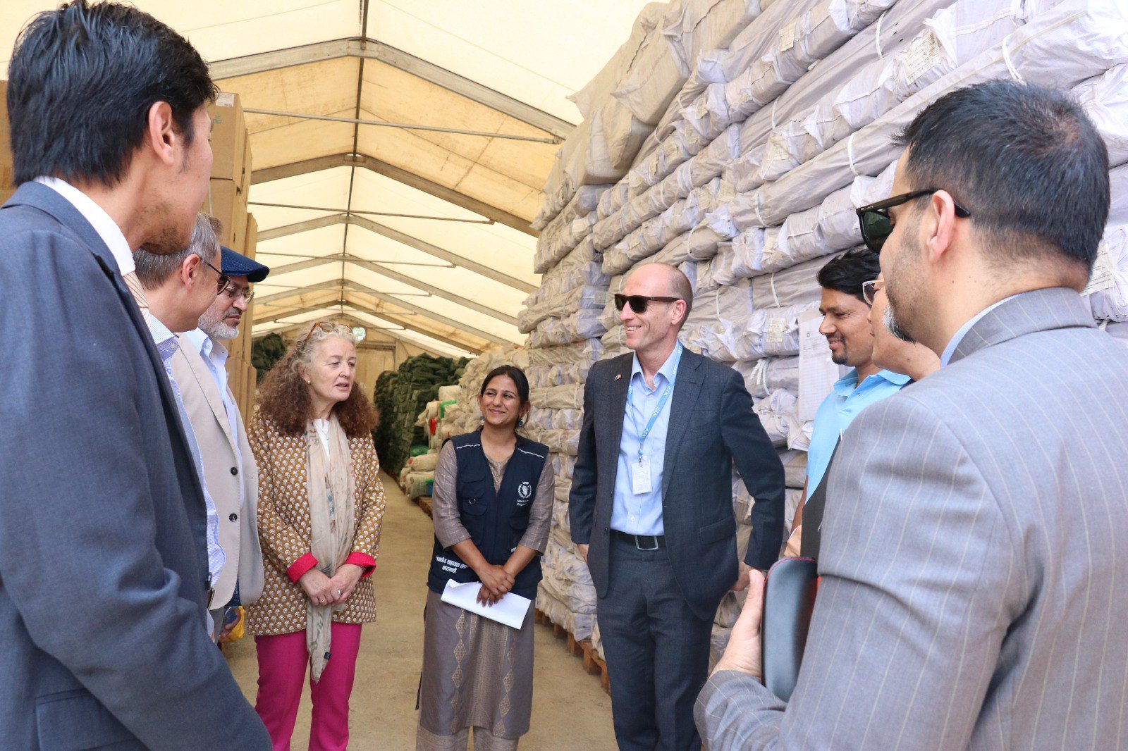 WFP Hosts Australian Ambassador at the Humanitarian Staging Area in Kathmandu