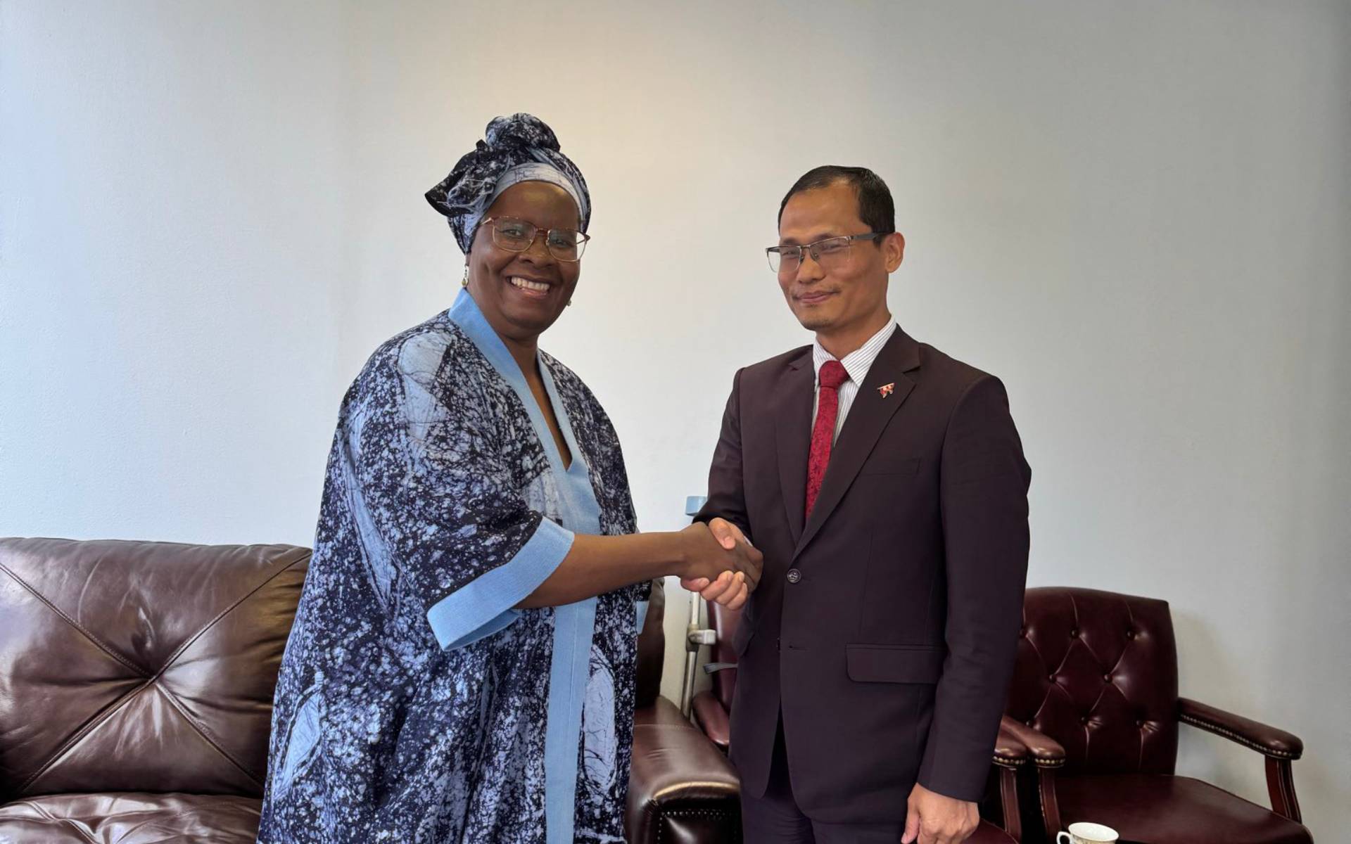 UN Women Deputy ED Gumbonzvanda Meets with Ambassador Magar at the Nepal Mission in New York