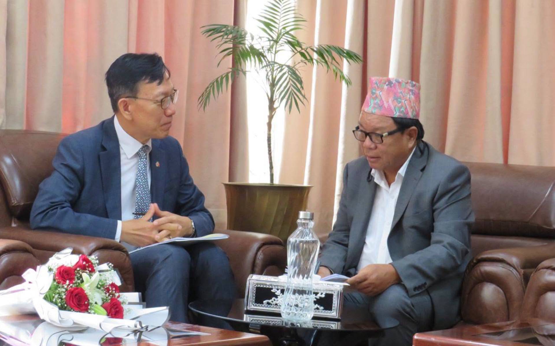 Korean Ambassador Park Pays Courtesy Call on Science Minister Pun