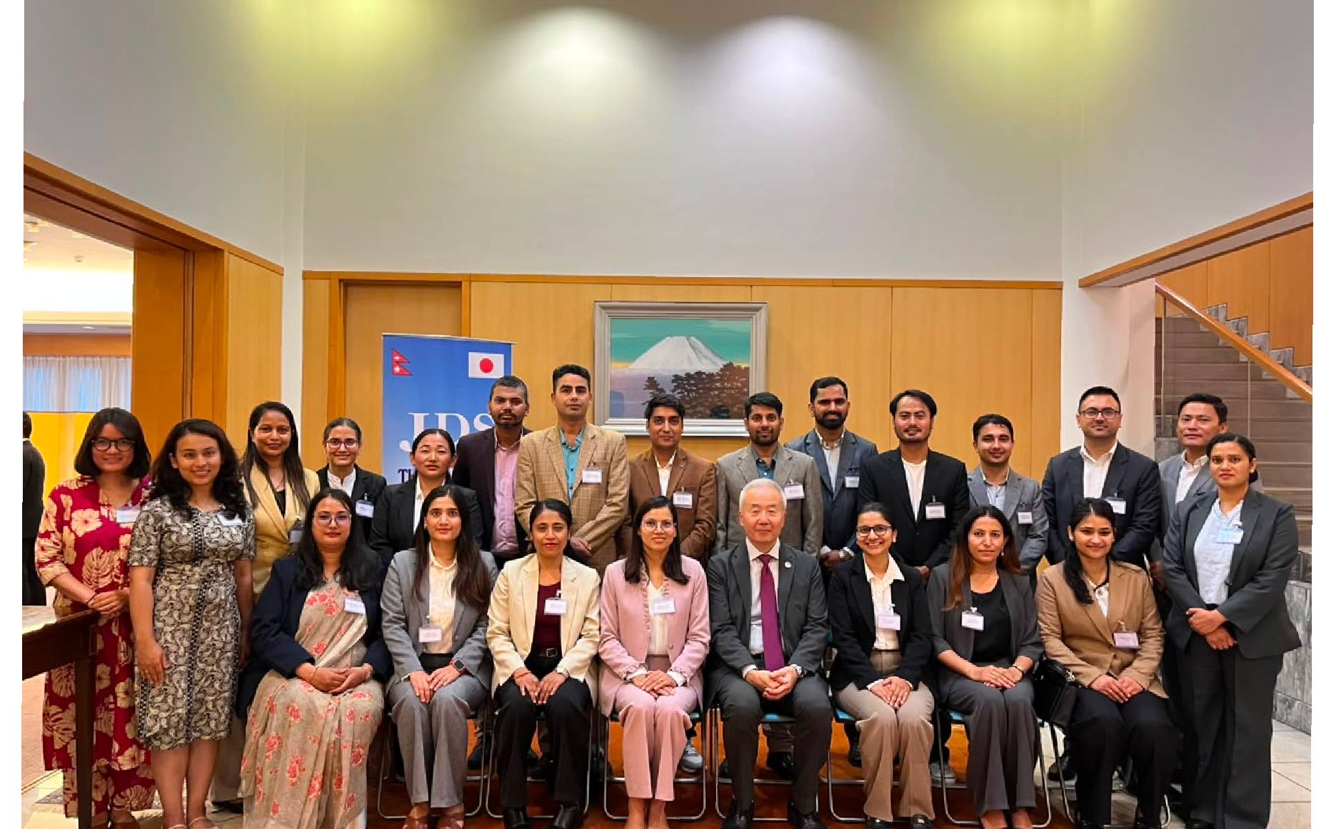 Japanese Ambassador Hosts Send-off Party for JDS Fellows