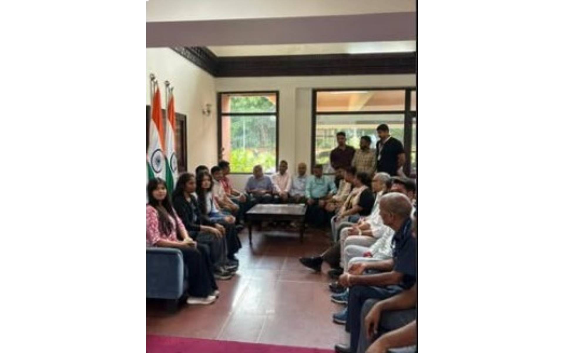 Indian Ambassador Srivastava Meets with the Members of Indian Forensic Team