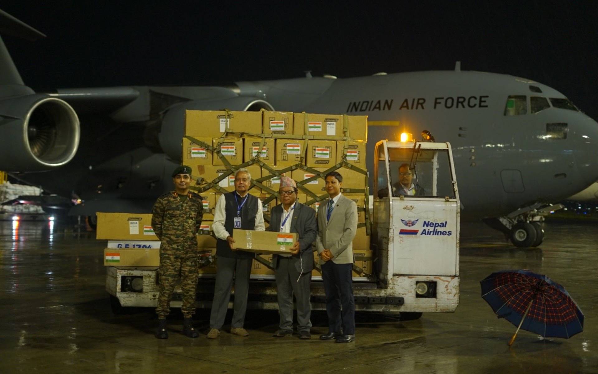 8th IAF Aircraft Carries 35 Tonnes of Essential Relief and Rescue Supplies to Nepal