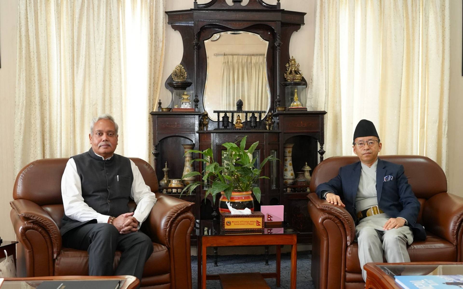 Indian Ambassador Srivastava Pays Farewell Call on Foreign Secretary Rai