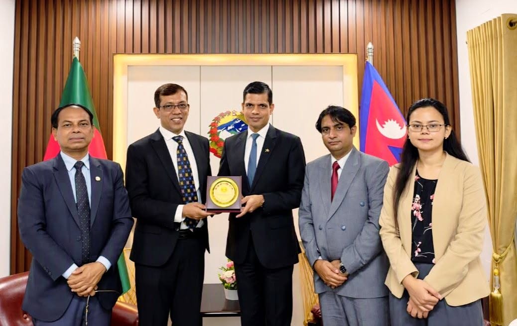 SAC Director Meets Ambassador Bhandari